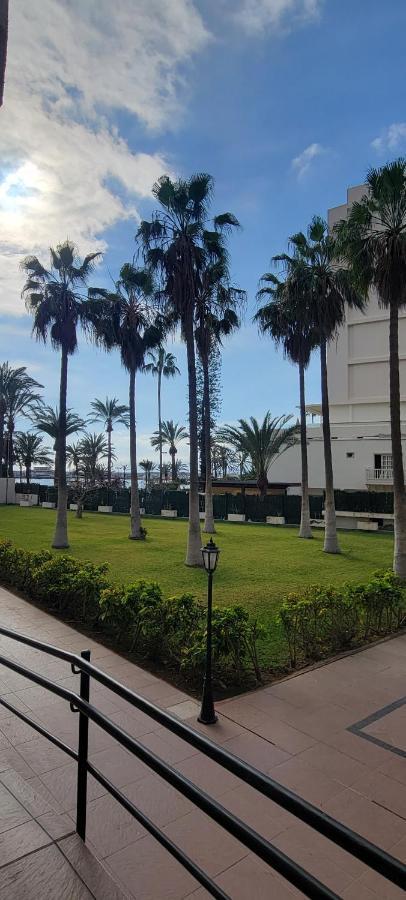 Comodoro Los Cristianos 302T Bagian luar foto